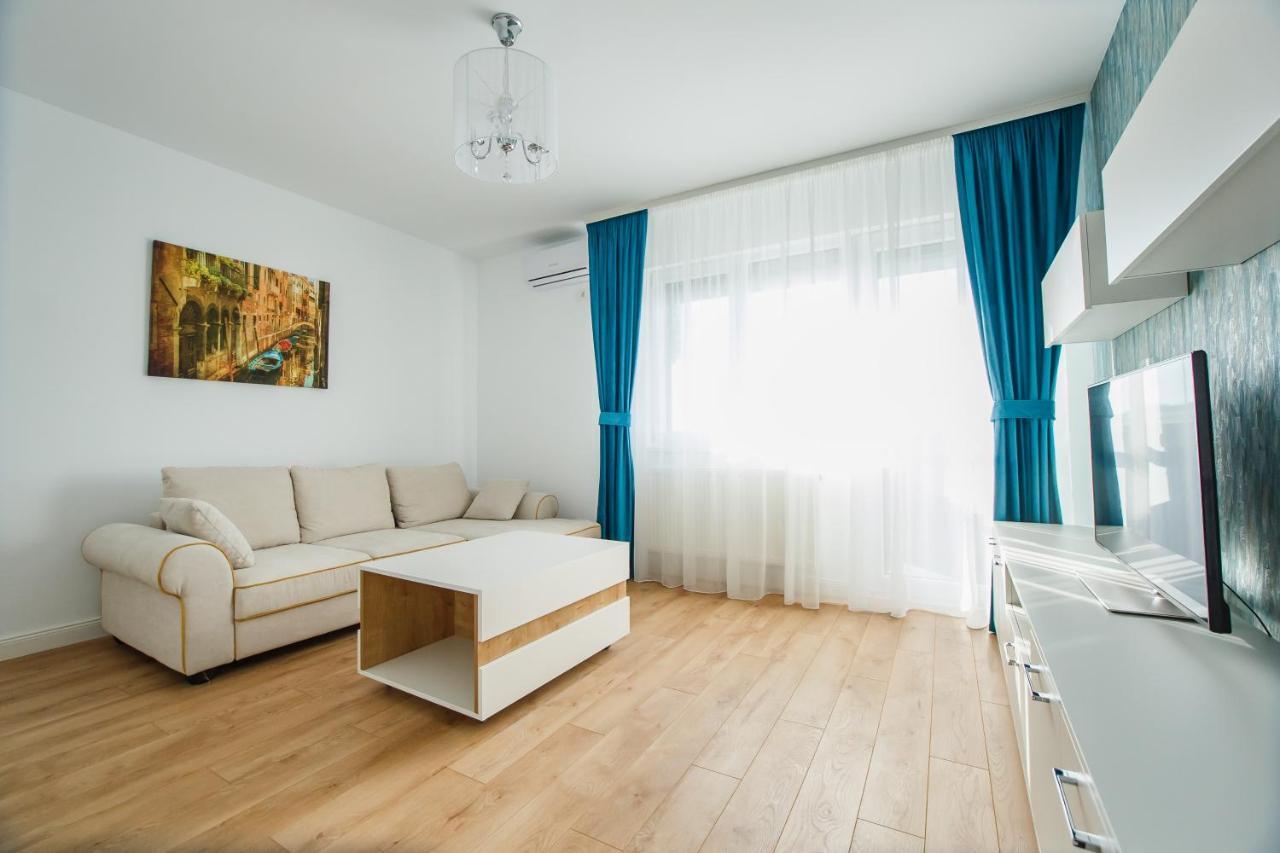 Fantastic Apartment At Prima Residence Орадеа Екстериор снимка