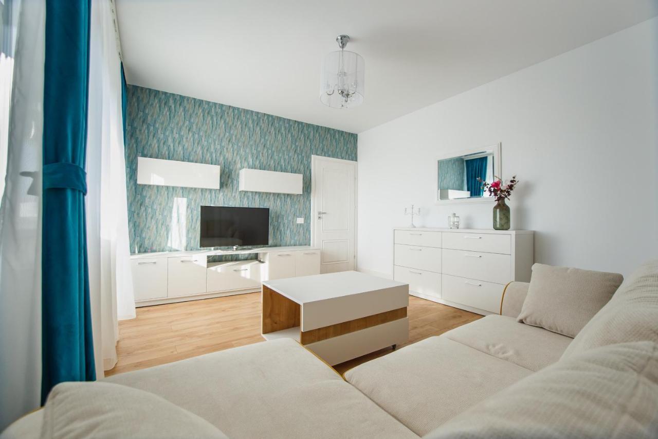 Fantastic Apartment At Prima Residence Орадеа Екстериор снимка